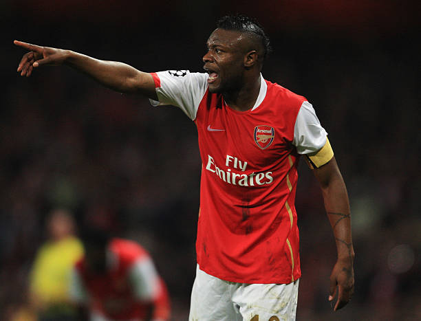 的两翼进攻 的两翼进攻